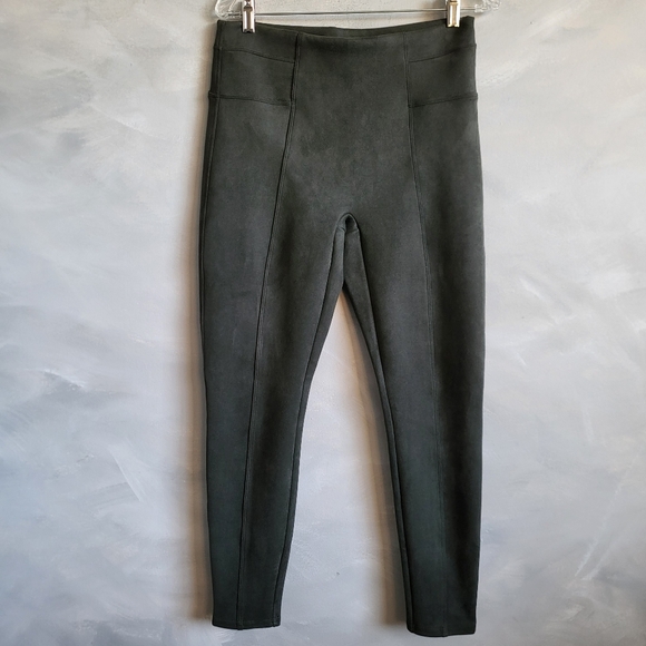 Spanx Olive Green Faux Suede Taper Ankle Leggings Size L - Picture 2 of 11